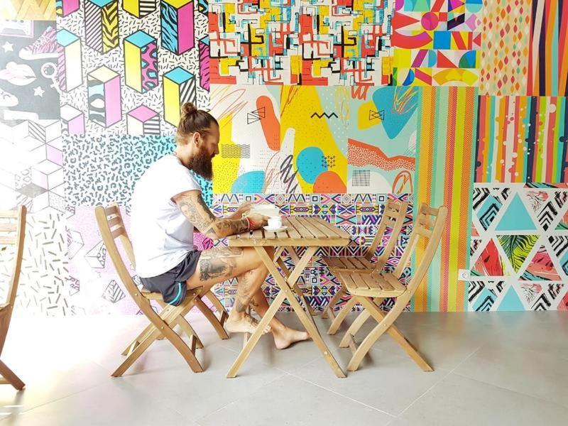 The Social House - Coliving & Hostel - Previously Known As Nomad Hostel Cakarta Dış mekan fotoğraf